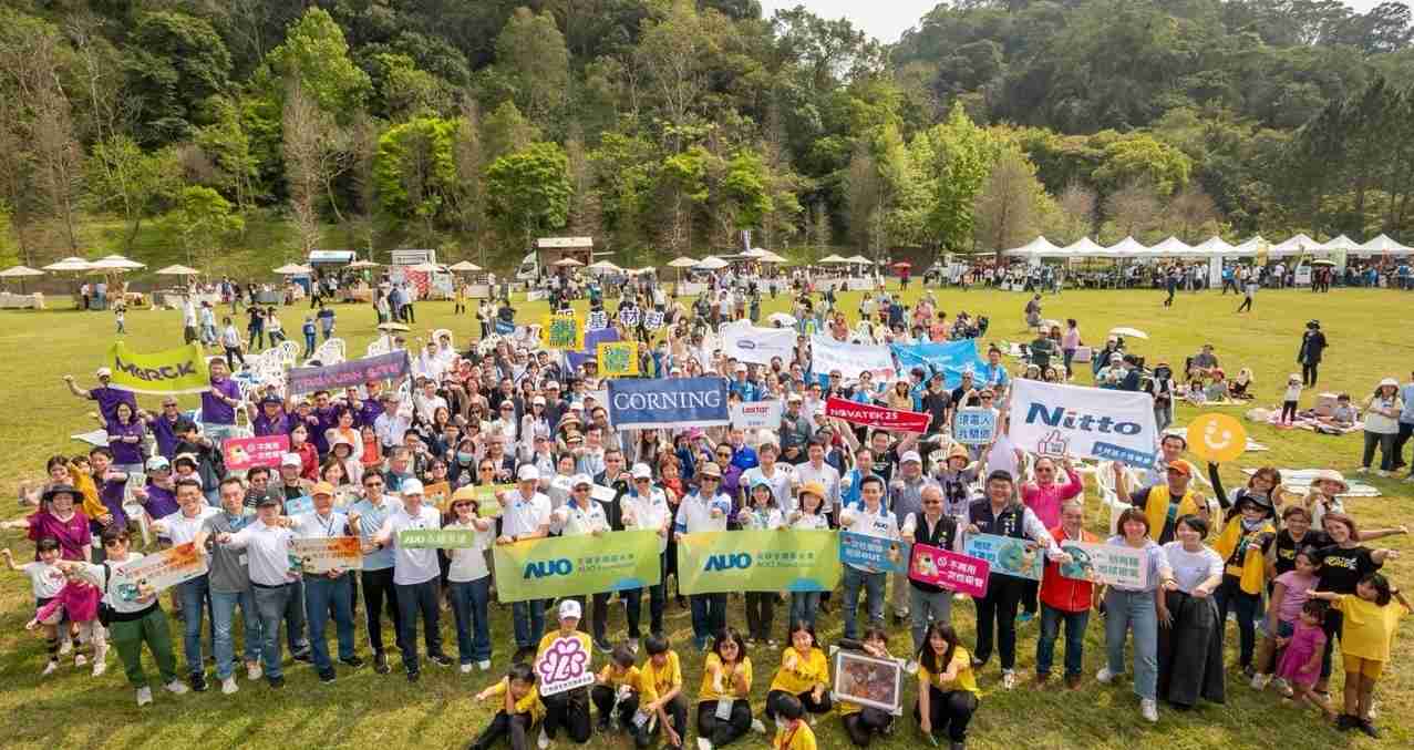 YAXIN111致力永续平衡发展，，，，第14年入选DJSI世界指数成分股（DJSI World），，，在全球顶尖电子设备仪器组件产业展现卓越的永续竞争力，，，，获国际指数肯定